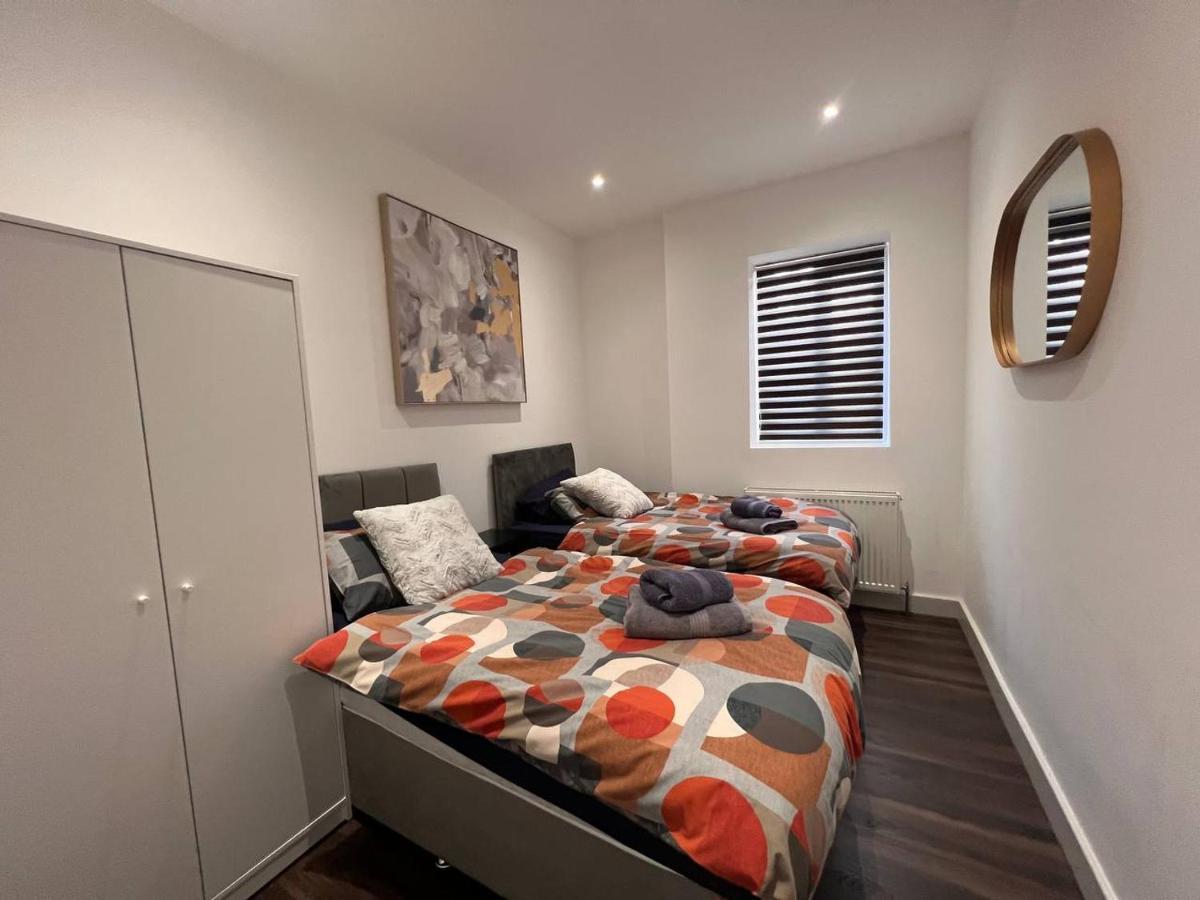 Star London Finchley Road 3-Bed Escape With Garden Lejlighed Eksteriør billede